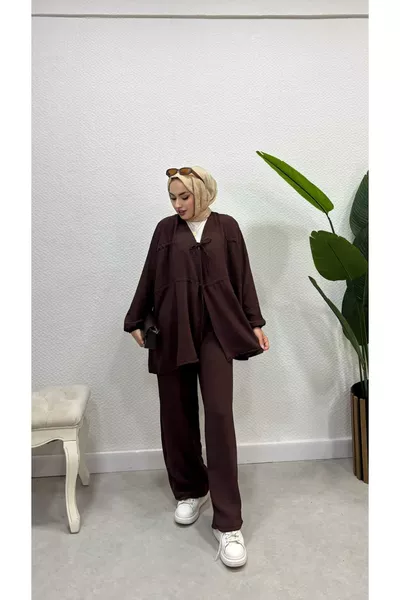 طقم بنطلون تيشيرت محتشم من قطعتين مع رباط هوائي