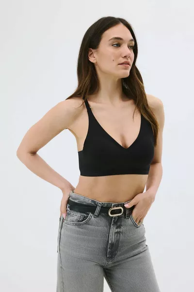 Wireless Seamless Laser Removable Padded Bra  Black