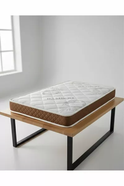 سرير أطفال تقويمي من الخيزران