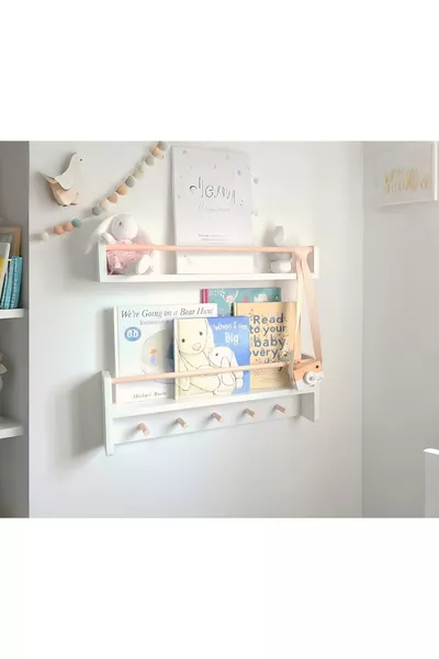 Libreria da parete Montessori con 2 appendini in MDF bianco