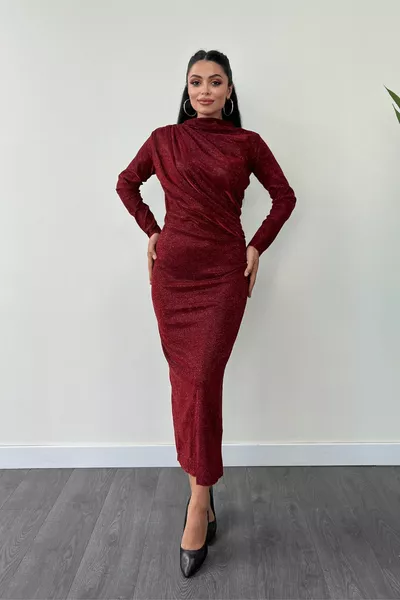 Simli Streç Kumaş Büzgü Detaylı Elbise - BORDO