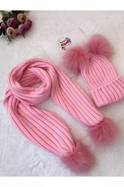 Комплект шал, шапка и ръкавици от трико