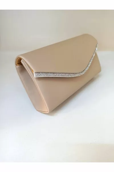 Borsa da sera da donna in raso nude con accessorio gioiello