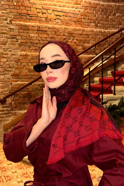 وشاح كشمير حريري مزدوج الجوانب