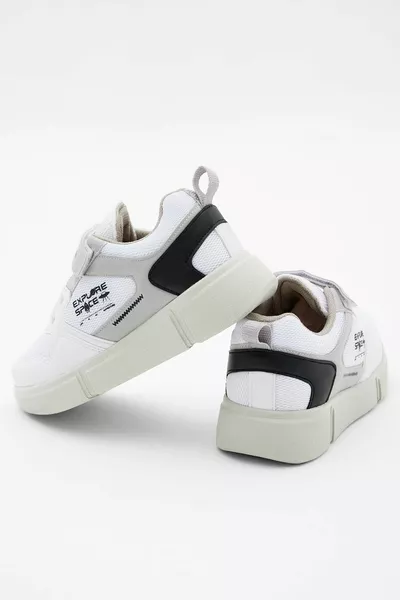 أطفال للجنسين أبيض أسود عارضة تناسب أحذية الفيلكرو