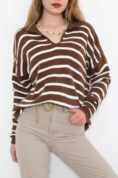 Gestreepte gebreide trui met polohals voor dames