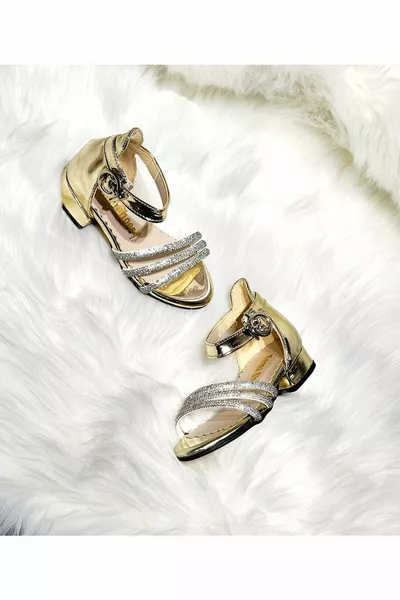 كعوب الأطفال