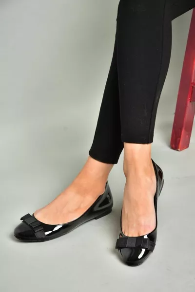  أسود براءات الاختراع الجلود المرأة الباليه الشقق