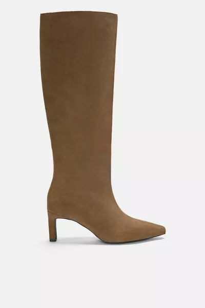 Leren laarzen met naaldhakken