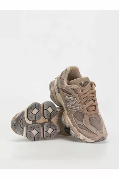  حذاء رياضي نسائي مشروم