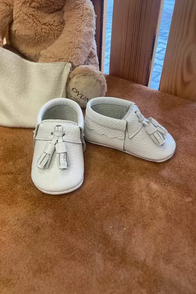ألبان جلد طبيعي أحذية بيبي بوي أبيض