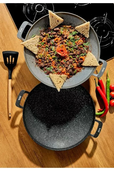 Poêle en fonte polyvalente  cm