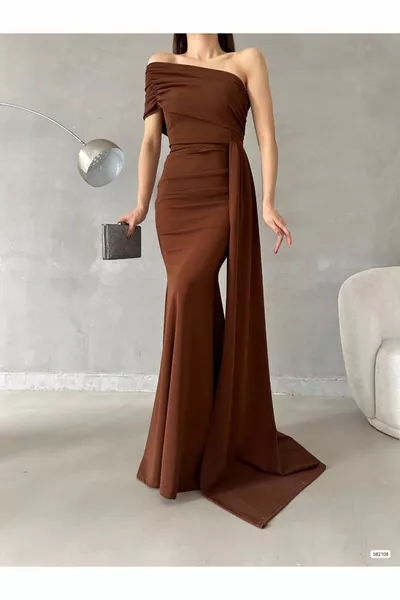 Une épaule asymétrique conception châle détail Maxi longueur robe de soirée