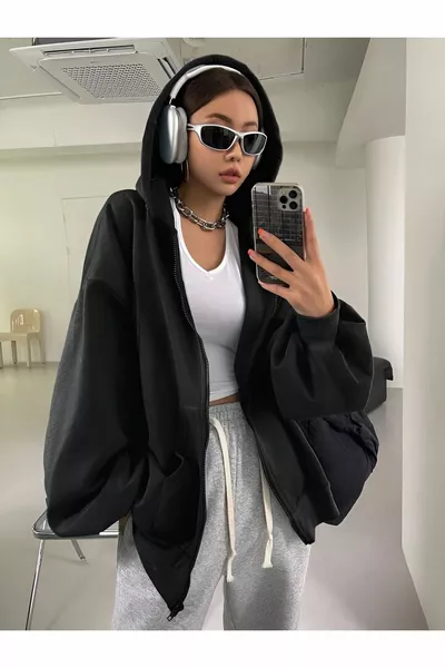 ЧЕРЕН ОБИКНОВЕН СУИТШЪРТ С КАЧУЛКА FERMWARLI