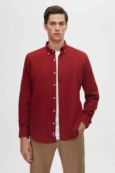 Регулярная рубашка бордового цвета из фланели для зимы