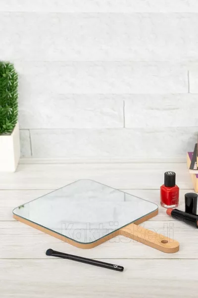 Specchio da trucco in legno