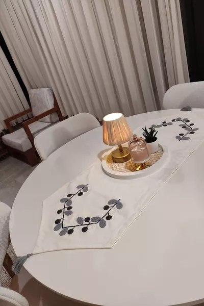 Runner, Tovaglietta Americana e Tovaglia con Ricamo Punch, 1 Pezzo