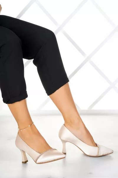 Celine Ten Satijnen Stenen Avondjurk Schoenen 7 cm.