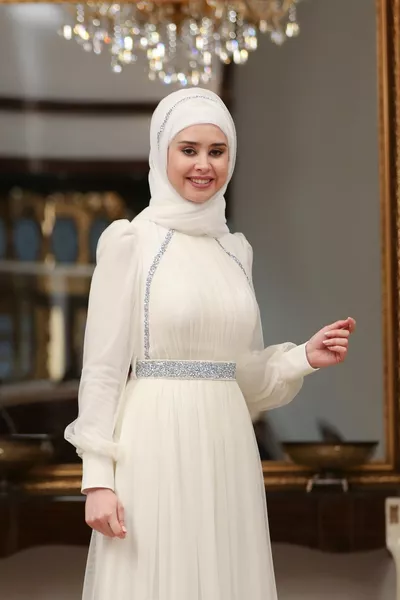 فساتين سهرة الحجاب الأسطورية