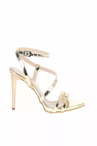 دوري المرأة مساء اللباس أحذية 