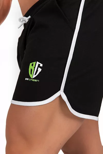 Short noir pour homme