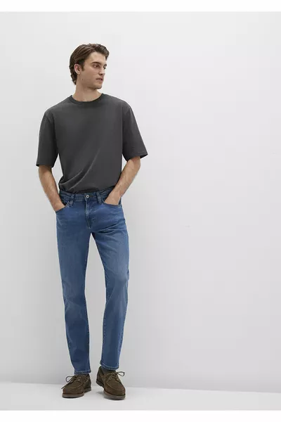 Джинсы Marcus светло-синие с эффектом потёртости 