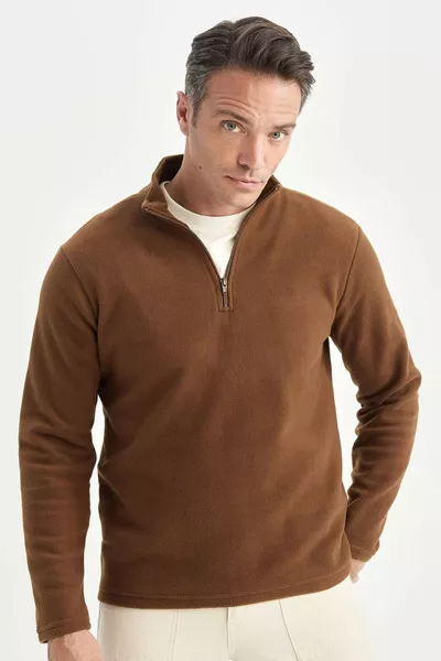 Khaki Non-Pilling, Cold-Resistant, Regular Fit, Zip-Up Stand Collar Fleece Sweatshirt AZNS