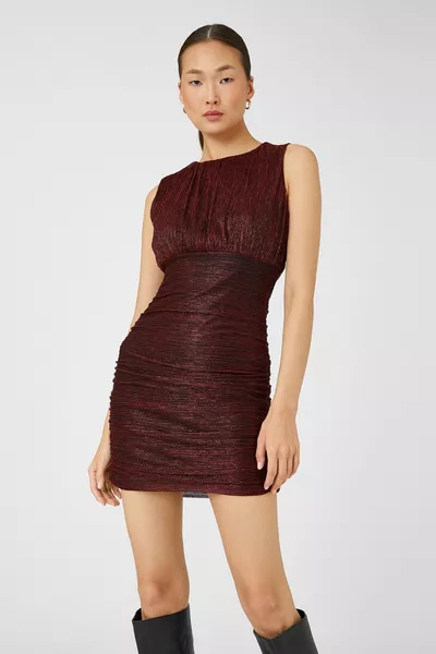 فستان نسائي أحمر منقوش FK