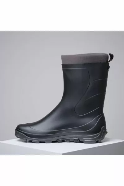 صيد أحذية الكبار ومراقبة الطبيعة 