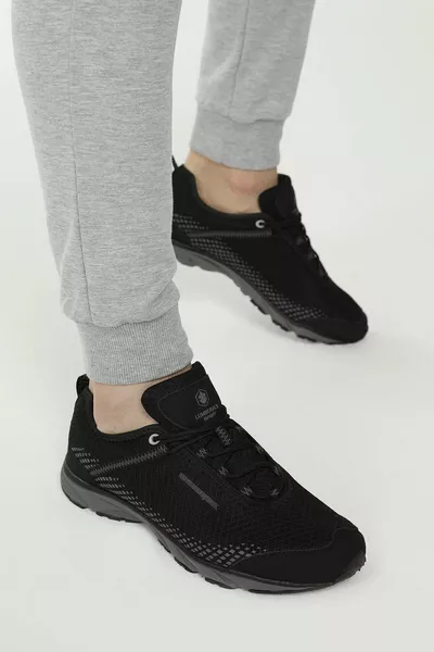 Running & Training Shoes