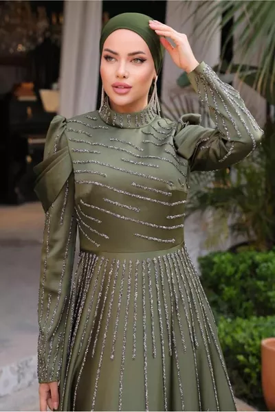 DAMEN KHAKIFARBENES ABENDKLEID AUS SATIN T 