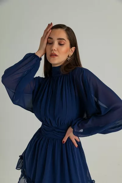 Doublure en tissu mousseline de soie dos décolleté manches longues bleu marine Mini robe de soirée 