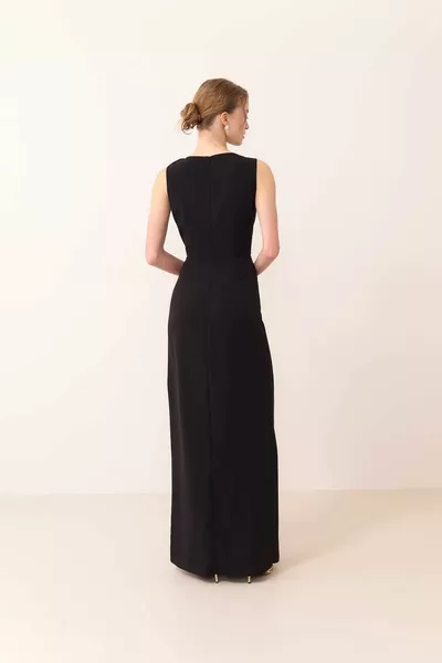 Rose Detailed Flounced Crepe-Satin Evening Dress Black 