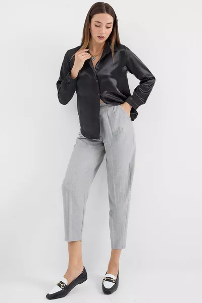  Chemise en satin léger - Noir