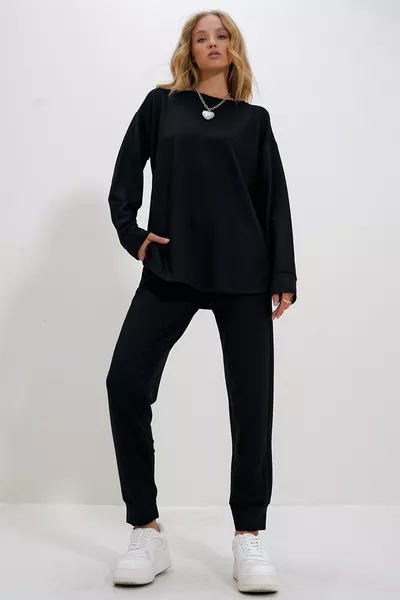 Kadın Siyah Bisiklet Yaka Yanları Yırtmaçlı Yumuşak Dokulu Modal Eşofman Takım 