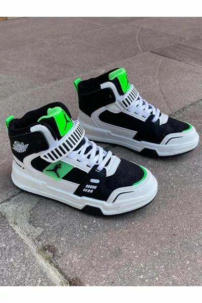  حذاء رياضي بياقة مدورة