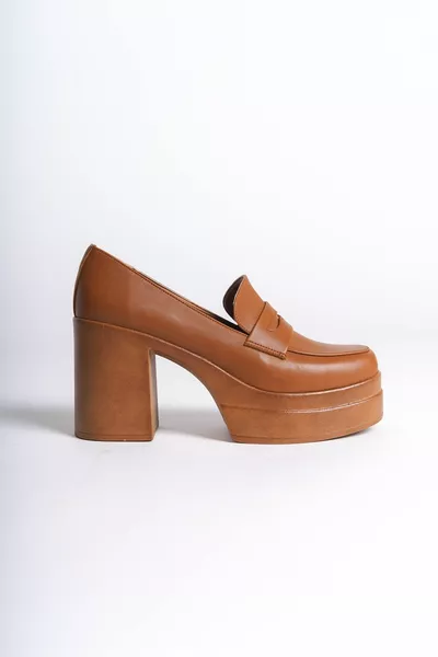 Chaussures mocassins à talons à plate-forme de conception spéciale pour femmes