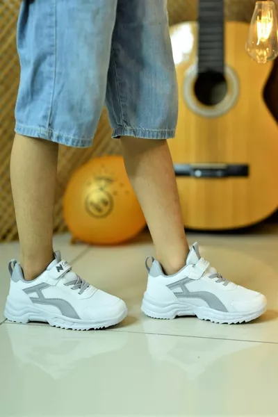 العظام الفيلكرو شبكة مرنة للجنسين جودة المشي لمسافات طويلة أحذية رياضية للأطفال