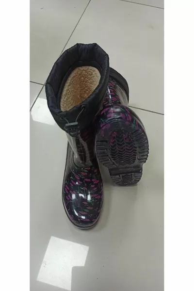 أحذية بلاستيكية صوفية غير قابلة للانزلاق ومقاومة للماء