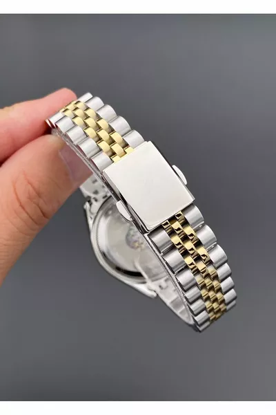 Montre-bracelet Bracelet en acier Or Couleur Argent 3 ATM Résistance à l’eau