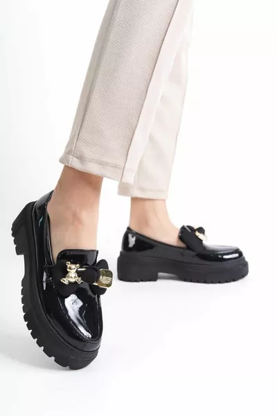 Les chaussures décontractées mocassins pour femmes sont élégantes et confortables