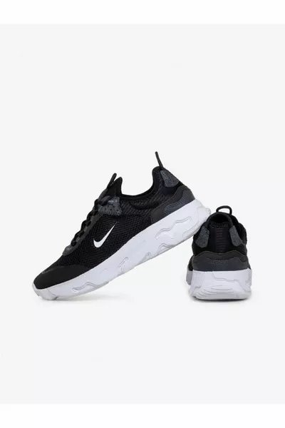 Baskets React Live Noir 