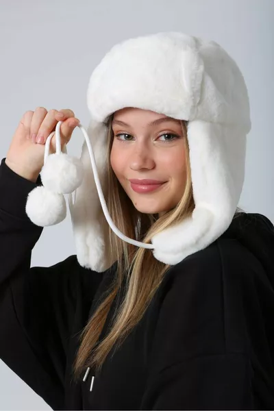 نسائي Ecru Pompom فرو سماعات قبعة صغيرة قبعة صغيرة قبعة 