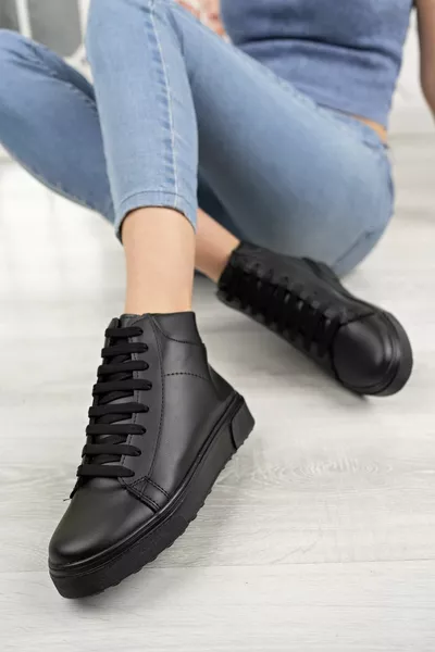 DAMES LAARZEN & BOOTIE GEZELLIG & COMFORTABEL