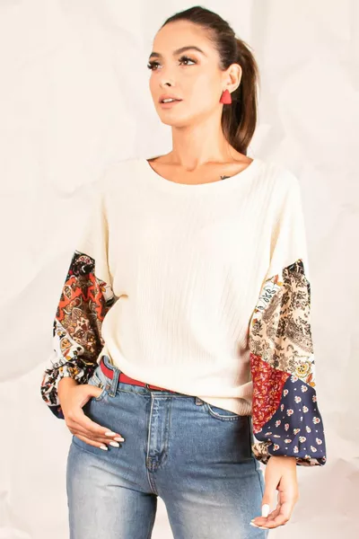 المرأة الأكمام Ecru منقوشة فقاعة متماسكة بلوزة 
