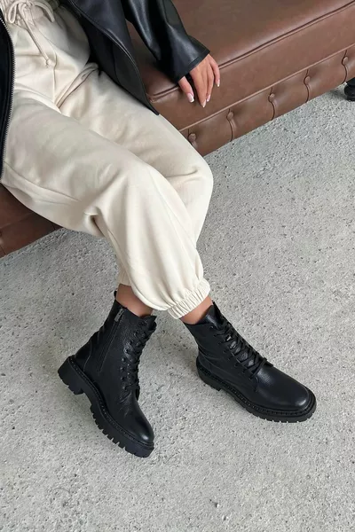 Virgina Damen Poststiefel aus echtem Leder Schwarz