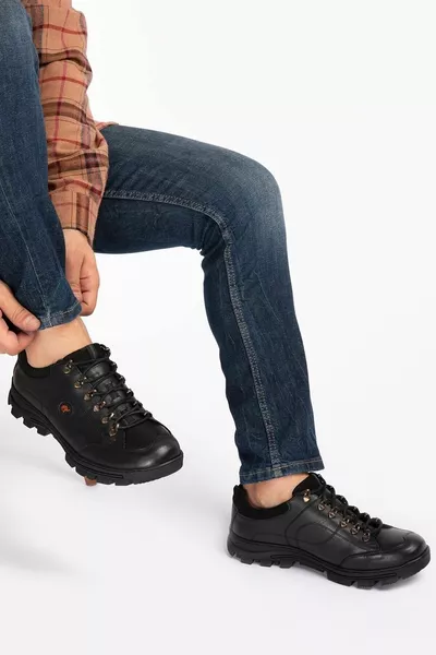 جلد طبيعي ، مخيط ، ماء وأحذية جلدية شتوية للرجال مقاومة للبرودة