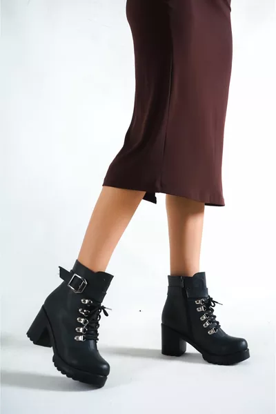 Black Leather Women's Hooked Heeled Boots 