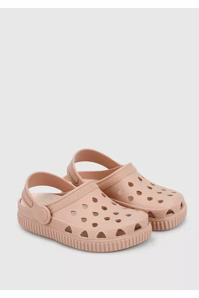 Sandali piatti da ragazza in polvere