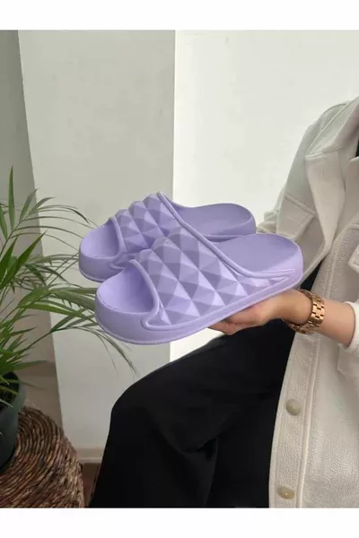 Thick anatomical base Ultra light soft and flexible non-slip beach pool sea slippers